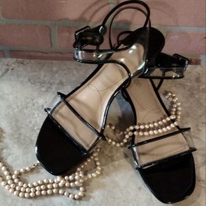 Women's size 11M  J.Renee Shoes ( J. Renee )